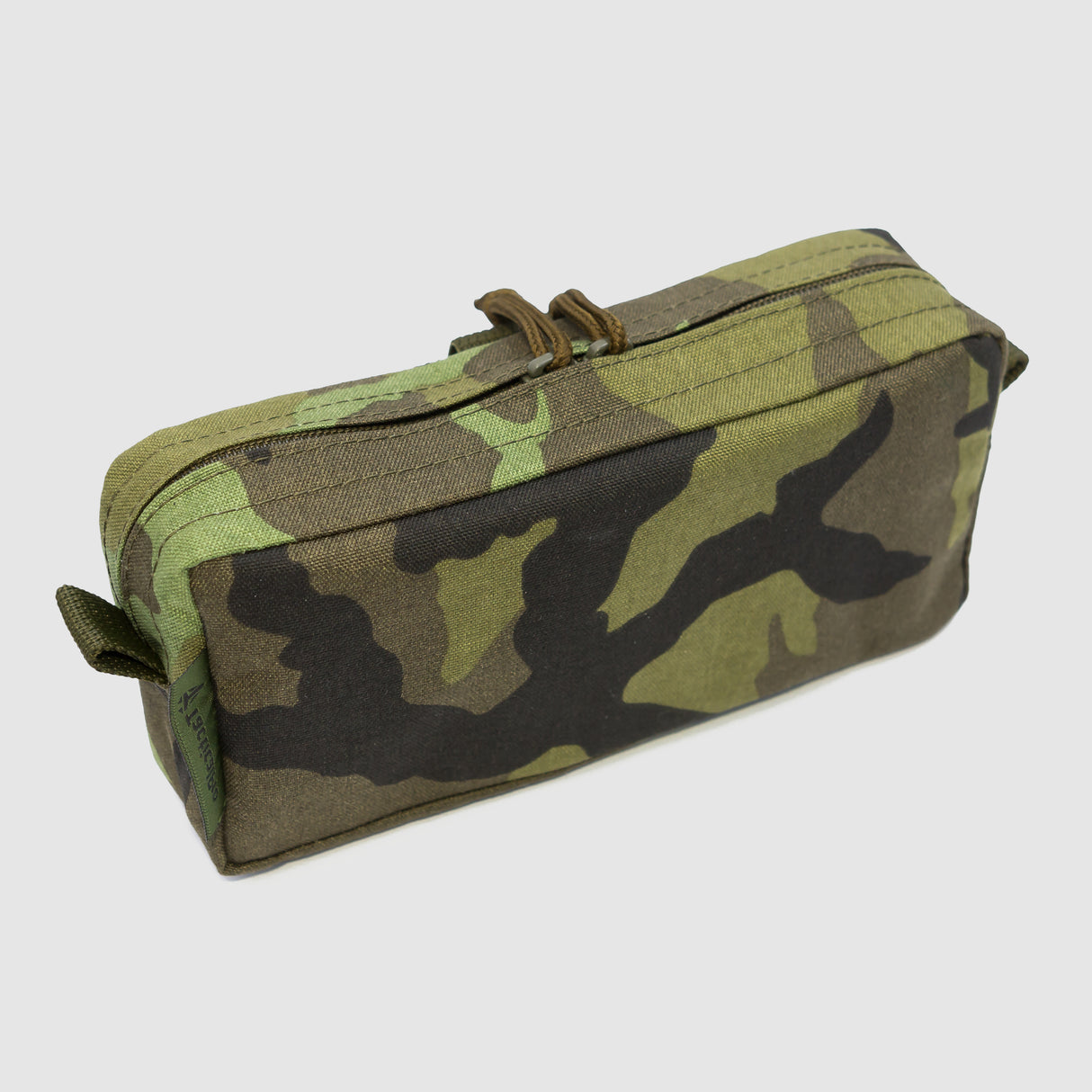 Universal pocket 2 x 5