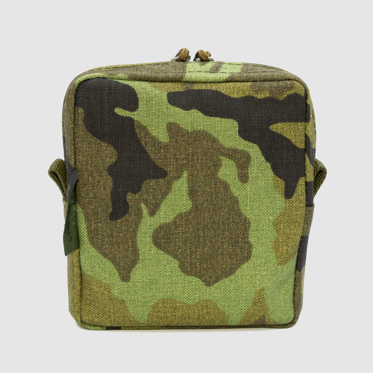 Universal pocket 3 x 3