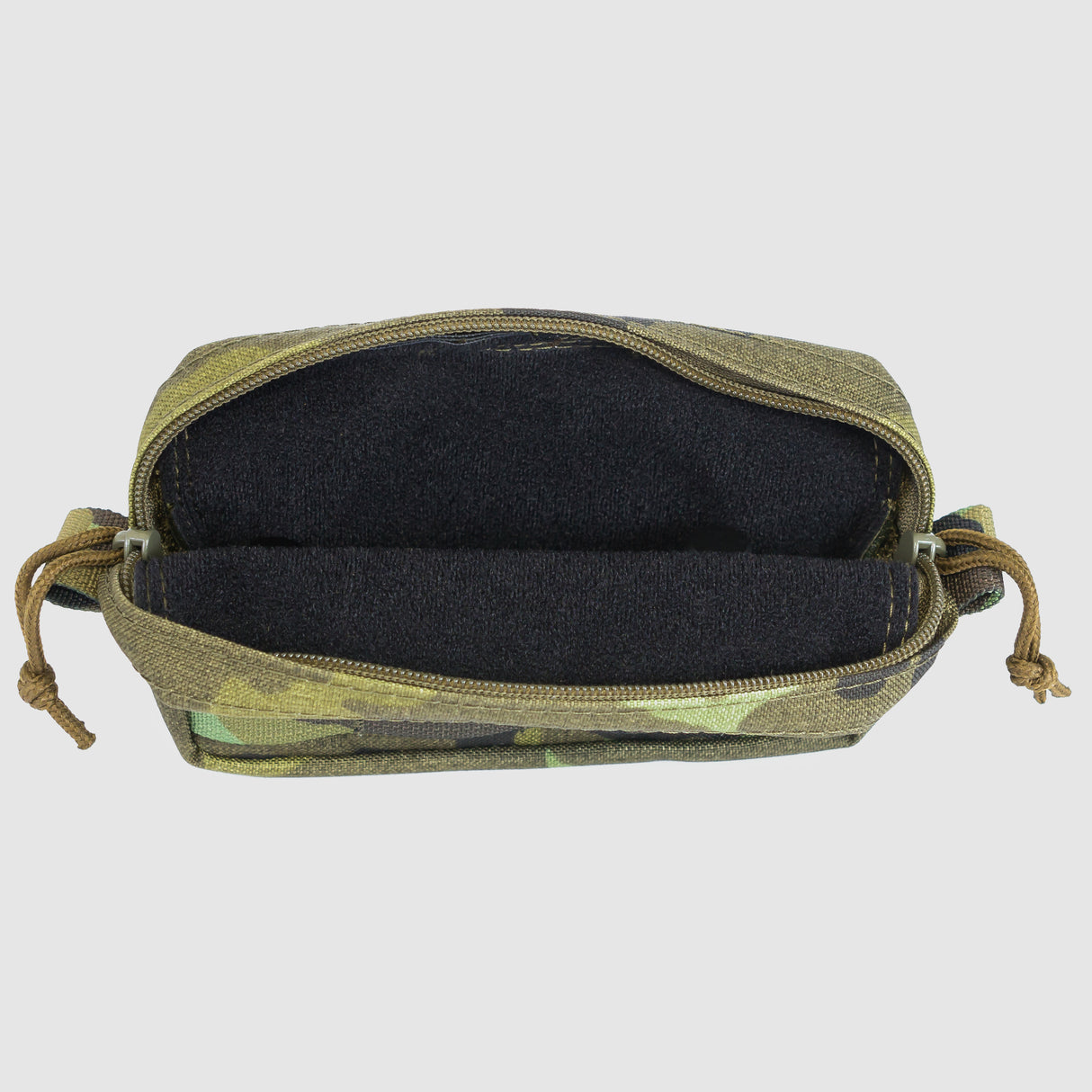 Universal pocket 2 x 4